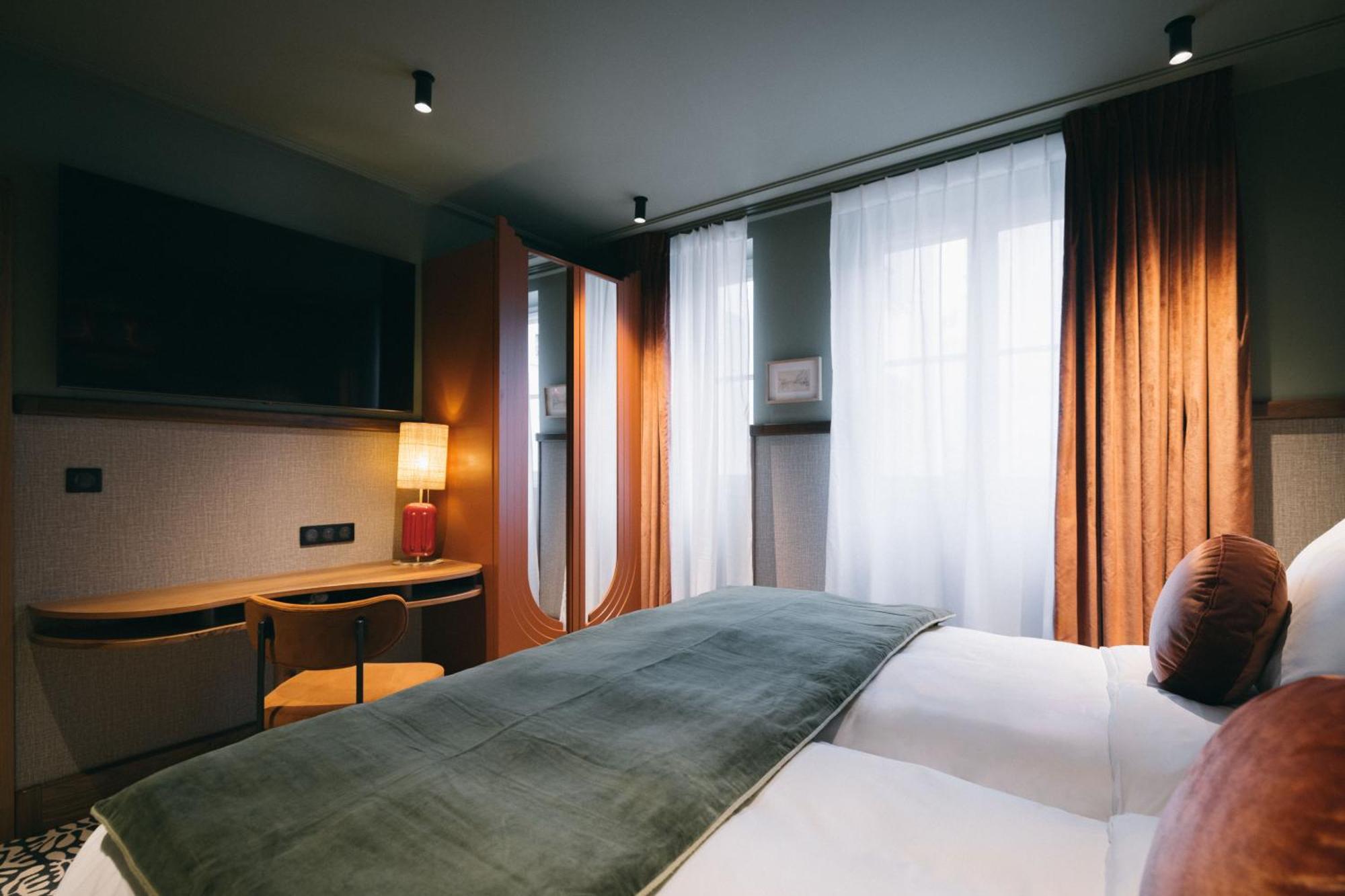 1,75 Paris La Seve Hotel Ngoại thất bức ảnh